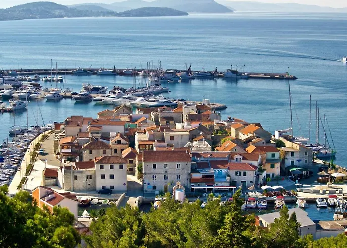 Апартаменты In With Balcony, Air Conditioning, Wifi Водице