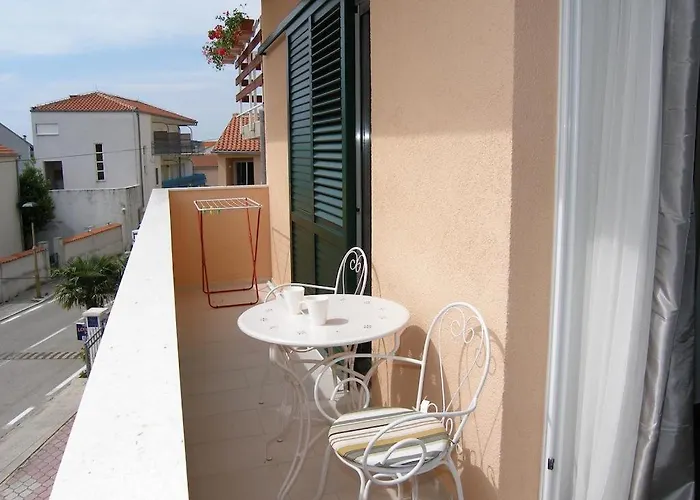 In With Balcony, Air Conditioning, Wifi Водице